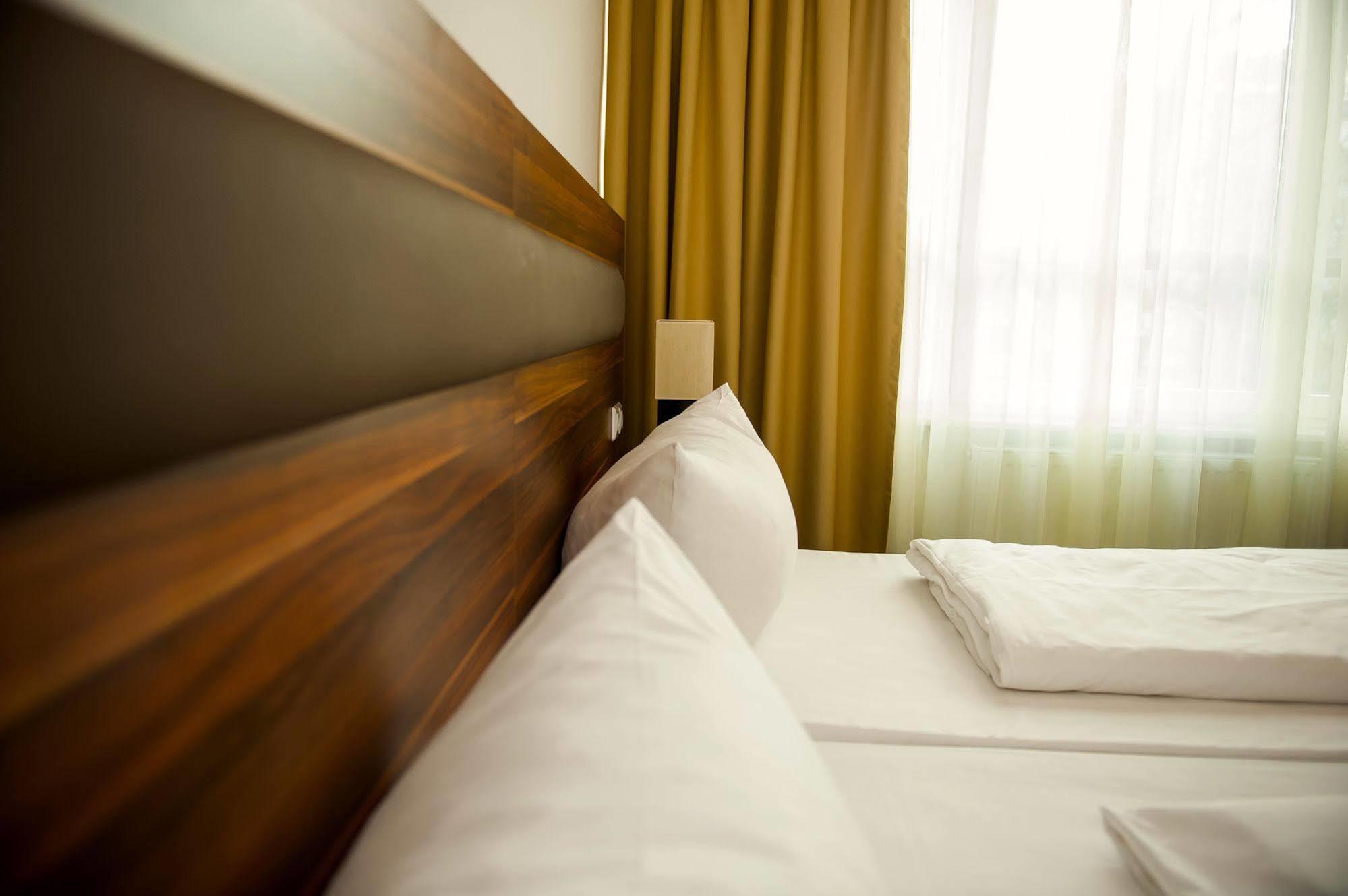 Aparthotel Christie Berlin Exterior photo